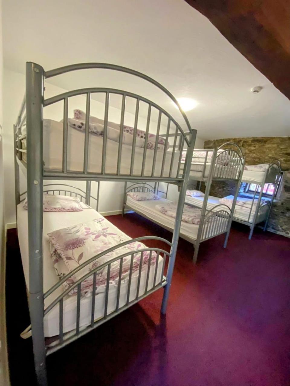 Old Mill Holiday Hostel Westport Ngoại thất bức ảnh